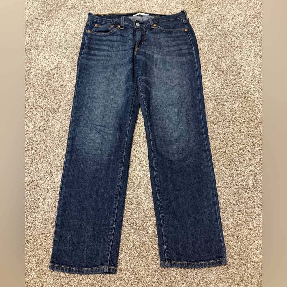 Levi's Boyfriend Jeans with Relaxed Fit